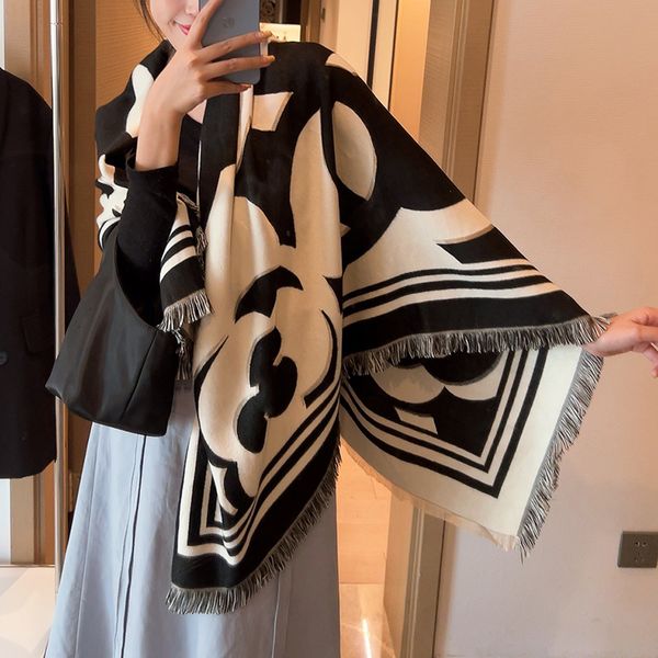 designer women cashmere camellia pattern jacquard scarf france brand c kerchief winter wraps lady square reversible woolen shawl scarves lux, Blue;gray
designer women cashmere camellia pattern jacquard scarf france brand c kerchief winter wraps lady square reversible woolen shawl scarves lux, Blue;gray