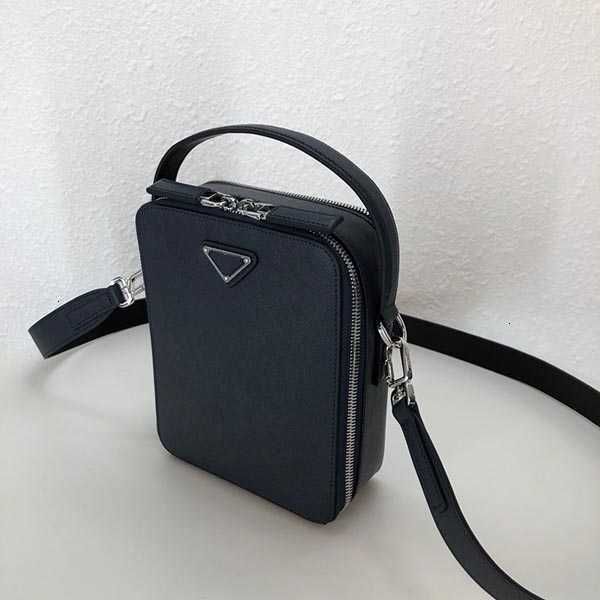 fashion p leather bags three-dimensional handbags good feel postman shoulder enough space items luxury women clutches casual purse evening
fashion p leather bags three-dimensional handbags good feel postman shoulder enough space items luxury women clutches casual purse evening