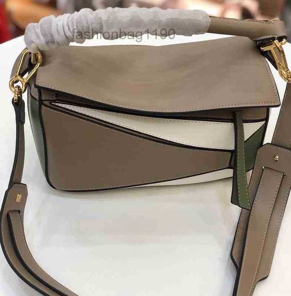 fashion bags leather loews bag designer mini geometric portable splicing soft leather women's one slanting pill knpp
fashion bags leather loews bag designer mini geometric portable splicing soft leather women's one slanting pill knpp