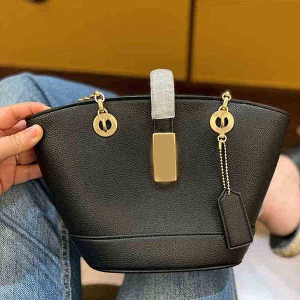 totes tote handbag women chain shoulder crossbody mini vegetable basket bags brand luxury famous designer messenger wallets 221011
totes tote handbag women chain shoulder crossbody mini vegetable basket bags brand luxury famous designer messenger wallets 221011