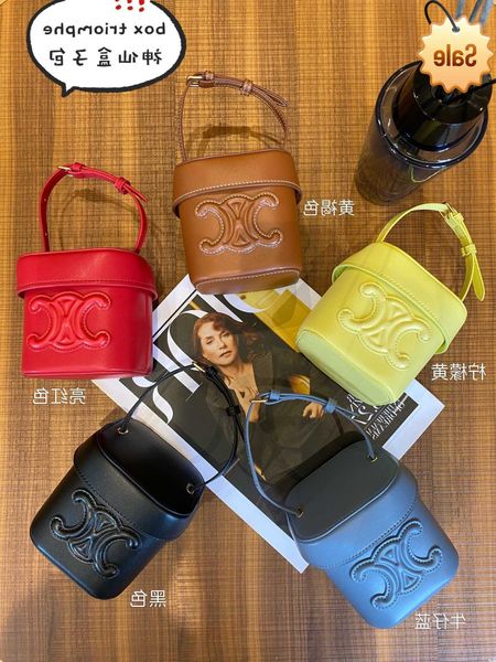designer bags 2022 new triumphal arch lunch cowhide fashion cute mini box womanly hand carrying small square bag factory direct sale
designer bags 2022 new triumphal arch lunch cowhide fashion cute mini box womanly hand carrying small square bag factory direct sale