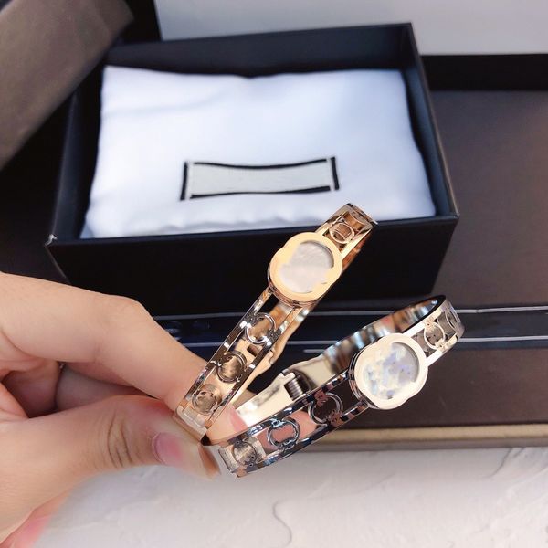luxury designer bracelet hip hop bracelets fashion chain supply, Golden;silver
luxury designer bracelet hip hop bracelets fashion chain supply, Golden;silver
