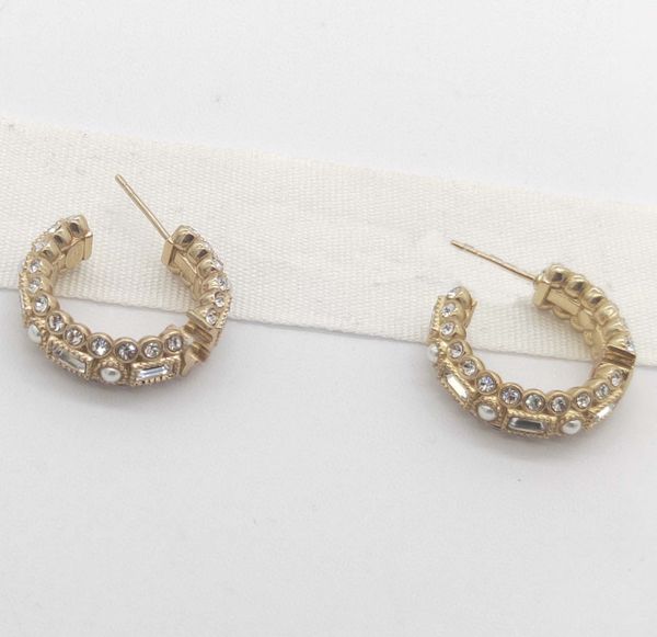 2022 luxury quality charm small half round drop earring with sparkly diamnd in 18k gold plated have box stamp ps7306a, Golden
2022 luxury quality charm small half round drop earring with sparkly diamnd in 18k gold plated have box stamp ps7306a, Golden