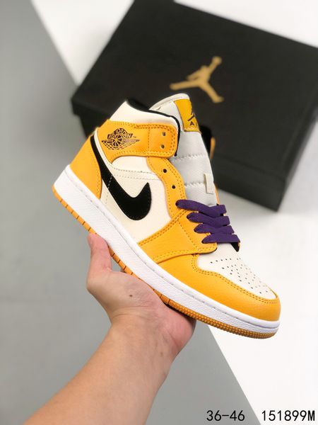 nike air jordan 1 n1003basketball shoes mens sneakers sail red thunder military black cat white oreo patent bred hyper royal bred university
nike air jordan 1 n1003basketball shoes mens sneakers sail red thunder military black cat white oreo patent bred hyper royal bred university