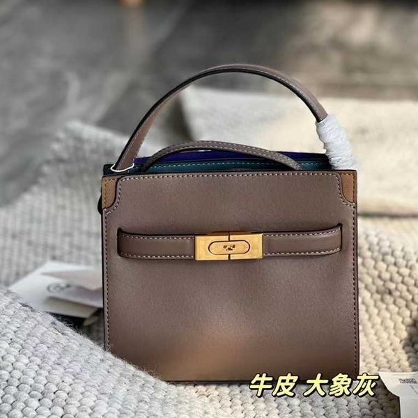 fashion leather shoulder bags torysbirch luxury designer bags 22 new tb women's bag double cow leather mini small square premium should
fashion leather shoulder bags torysbirch luxury designer bags 22 new tb women's bag double cow leather mini small square premium should