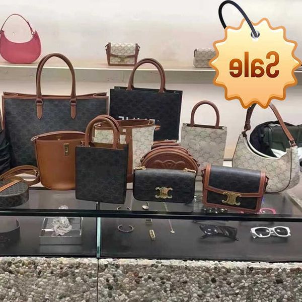 designer bags arc de triomphe seri leather women's old flower armpit tot magic stick bag bucket factory direct sale
designer bags arc de triomphe seri leather women's old flower armpit tot magic stick bag bucket factory direct sale