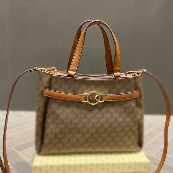totes m designers bags k medium tot bag women letter logo leather handbag large capacity shopping bag portable crossbody purse 221011
totes m designers bags k medium tot bag women letter logo leather handbag large capacity shopping bag portable crossbody purse 221011