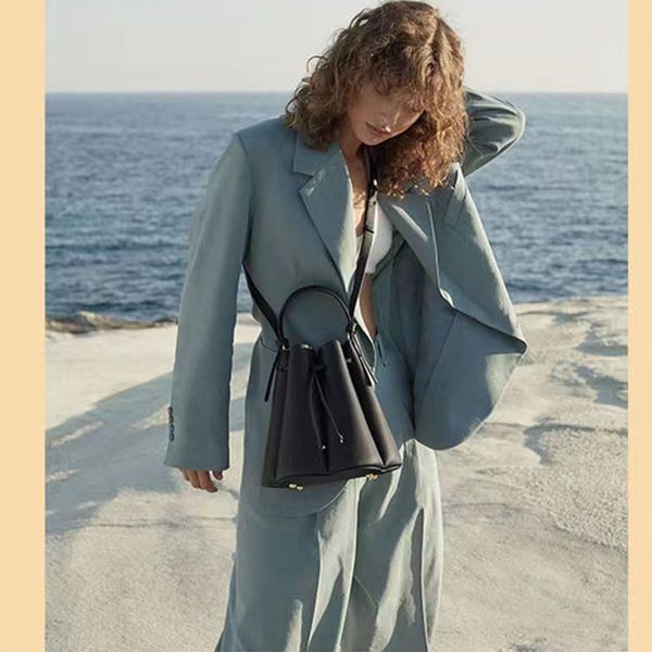 polene paris bags number eight fresh almond numero huit bucket bag women handbags genuine shoulder messenger crossbody bag luxury designer p
polene paris bags number eight fresh almond numero huit bucket bag women handbags genuine shoulder messenger crossbody bag luxury designer p