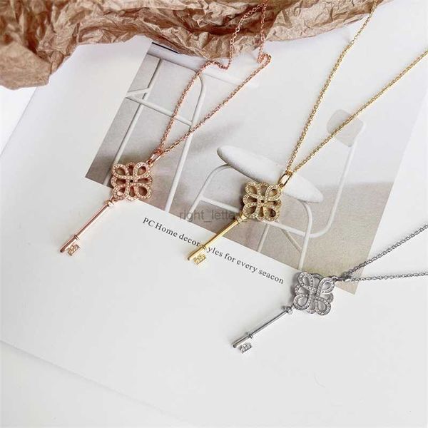 pendant necklaces luxury jewelry with diamond key necklace chinese knot for women holiday gift party fashion simple temperament with box g22, Silver
pendant necklaces luxury jewelry with diamond key necklace chinese knot for women holiday gift party fashion simple temperament with box g22, Silver