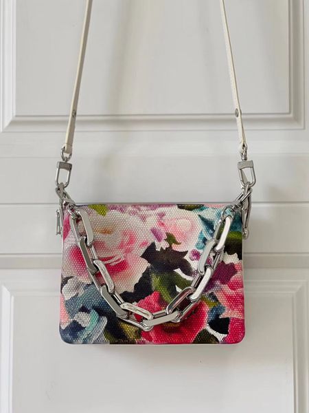 10a luxury brand cross body flowery printed satin coussin multicolor handbag crossbody bag pocket shoulder clutch bags m21157 mini compact b
10a luxury brand cross body flowery printed satin coussin multicolor handbag crossbody bag pocket shoulder clutch bags m21157 mini compact b
