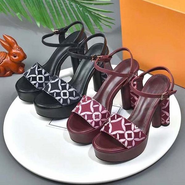 women designer shoes heels sandals dress shoe lady sandal lides classics fashion beach leather high heel by casual heels alphabet 9 027, Black
women designer shoes heels sandals dress shoe lady sandal lides classics fashion beach leather high heel by casual heels alphabet 9 027, Black