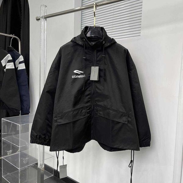 women's cape front and rear double hook printed loose men's women's jacket, Black
women's cape front and rear double hook printed loose men's women's jacket, Black