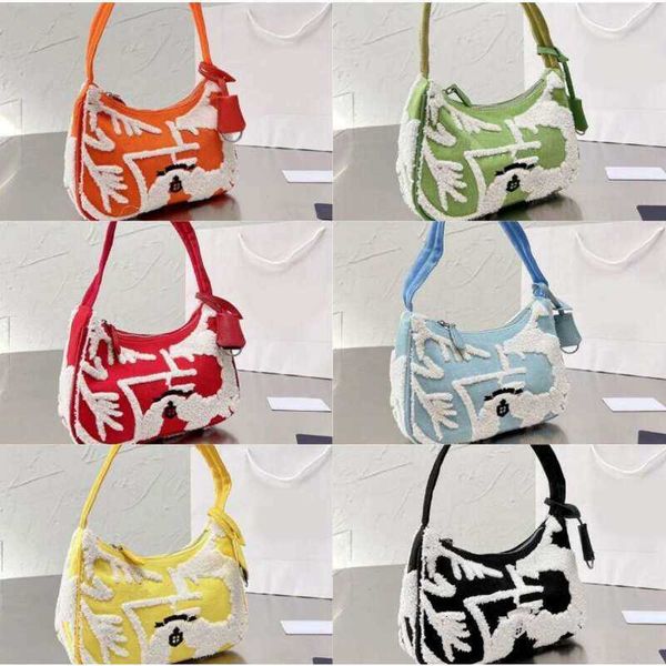 embroidery hobo soft shoulder bags terry floral handbags purse fur armpit embroidered letter lambwool handle zipper wallet totes
embroidery hobo soft shoulder bags terry floral handbags purse fur armpit embroidered letter lambwool handle zipper wallet totes