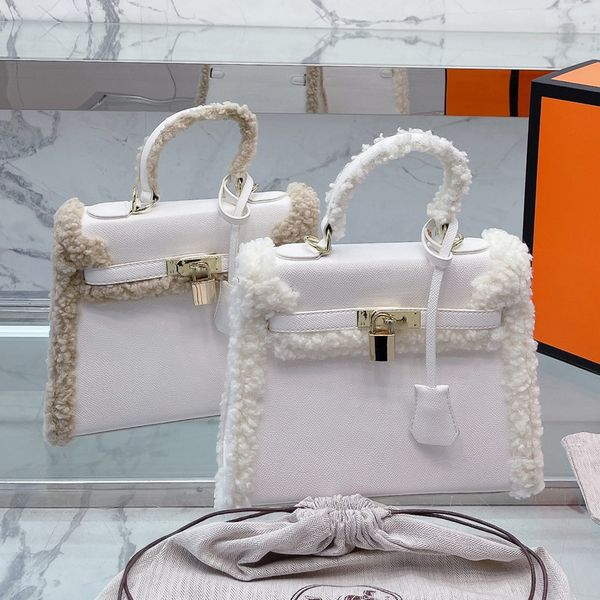 evening bag designer handbags women totes bag wool cowhide kellies cross body bags belt lock closure fashion letters tote removable shoulder
evening bag designer handbags women totes bag wool cowhide kellies cross body bags belt lock closure fashion letters tote removable shoulder