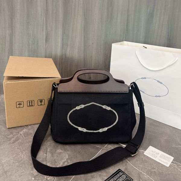 2022 new fashion women's shoulder bag comfortable soft canvas wood tote handbag
2022 new fashion women's shoulder bag comfortable soft canvas wood tote handbag