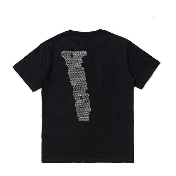 designer summer flat 100% katoen streetwear men women t shirt usa short mouw brand hip hop strass friend tshirt, White;black
designer summer flat 100% katoen streetwear men women t shirt usa short mouw brand hip hop strass friend tshirt, White;black