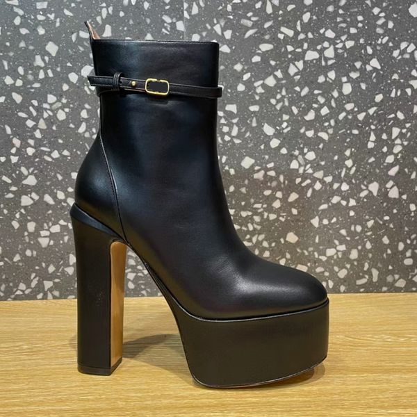 latest ankle boots luxury designer classic buckle zip round head platform heel shoes 100% cowskin 15.5cm high heeled fashion short boot 35-4, Black
latest ankle boots luxury designer classic buckle zip round head platform heel shoes 100% cowskin 15.5cm high heeled fashion short boot 35-4, Black