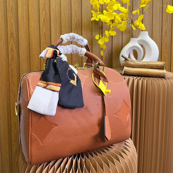 mini designer speedy pillow bag women handbag totes fashion empreinte handbag purse embossing removable belt crossbody bags small tote walle
mini designer speedy pillow bag women handbag totes fashion empreinte handbag purse embossing removable belt crossbody bags small tote walle