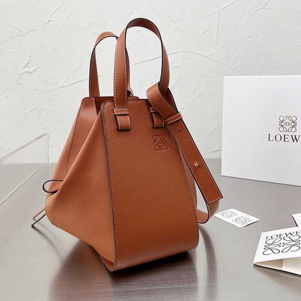 eubl lightweight bags tote women leather saddle handbag loevve messenger fashion designer crossbody female purses party shopping vacation sh
eubl lightweight bags tote women leather saddle handbag loevve messenger fashion designer crossbody female purses party shopping vacation sh