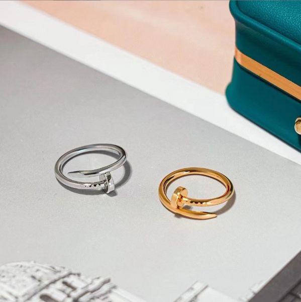 designer classic ring luxury jewelry fan di ring for women 925 silver gold-plated craft fashion accessories that never fade without allergy, Slivery;golden
designer classic ring luxury jewelry fan di ring for women 925 silver gold-plated craft fashion accessories that never fade without allergy, Slivery;golden