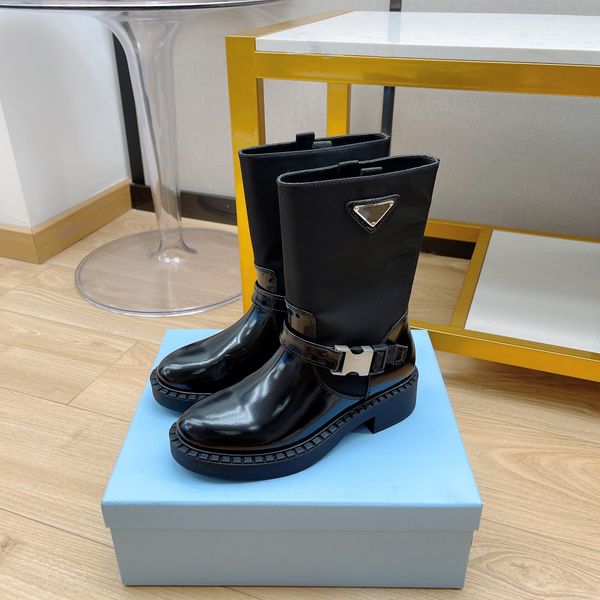 nylon 5a quality boots martin boots wallet boot designer fashion brushed removable strap with pouch rubber sole leg black white zip pocket c
nylon 5a quality boots martin boots wallet boot designer fashion brushed removable strap with pouch rubber sole leg black white zip pocket c