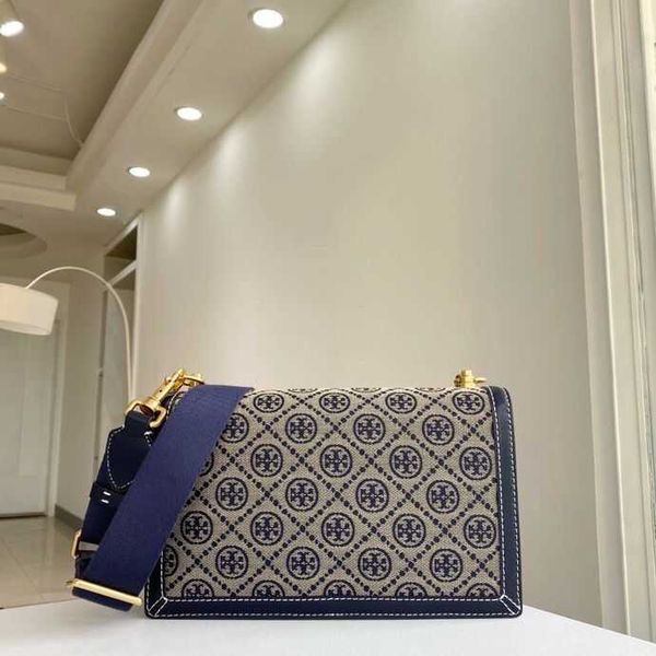 fashion leather shoulder bags torysbirch luxury designer bags tb new monogram jacquard shoulder this bag made selected fabric 3g24
fashion leather shoulder bags torysbirch luxury designer bags tb new monogram jacquard shoulder this bag made selected fabric 3g24