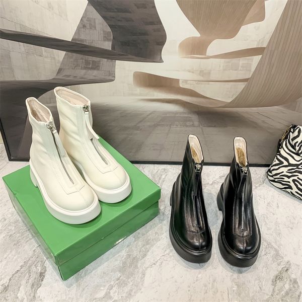 fashion designer womens martin chelsea leather short boots black white zipper thick soled snow boots
fashion designer womens martin chelsea leather short boots black white zipper thick soled snow boots