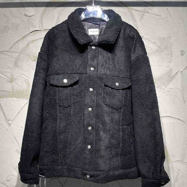 men's jackets balencaigass designer new official website synchronized teddy lamb hair chest embroidery loose jacket coat, Black;brown
men's jackets balencaigass designer new official website synchronized teddy lamb hair chest embroidery loose jacket coat, Black;brown