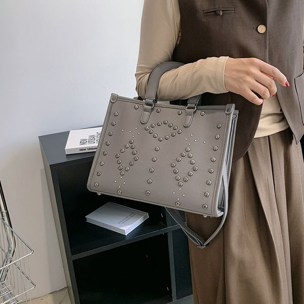 fshion women shoulder bags ladies handbags women's crossbody bag totes luxury designer bags
fshion women shoulder bags ladies handbags women's crossbody bag totes luxury designer bags