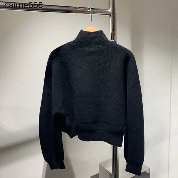 designer women's hoodies sweatshirts autumn loose neck chain short sweater hollow alexanders pullover black knit wangs
designer women's hoodies sweatshirts autumn loose neck chain short sweater hollow alexanders pullover black knit wangs