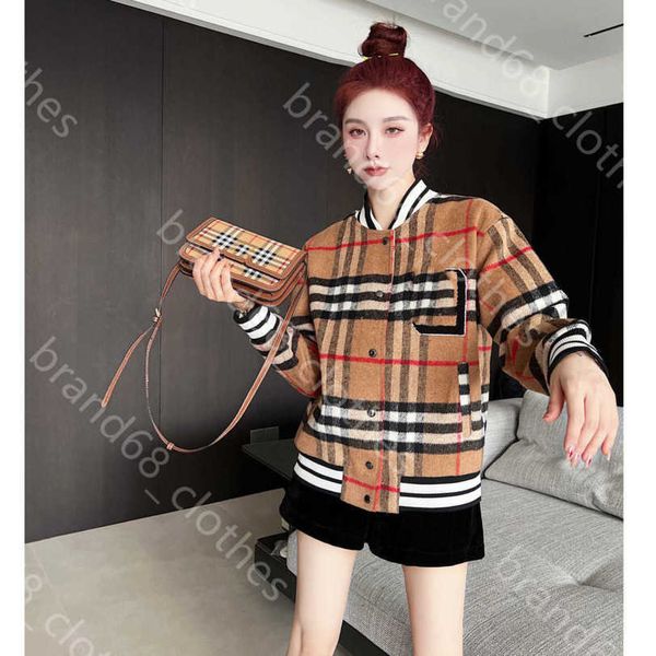 22ss designer women wool long sleeve hoodie fashion sweaters fall winter crew neck sweaters sweaters striped logo bu...rry brand patchwork c, White;black
22ss designer women wool long sleeve hoodie fashion sweaters fall winter crew neck sweaters sweaters striped logo bu...rry brand patchwork c, White;black