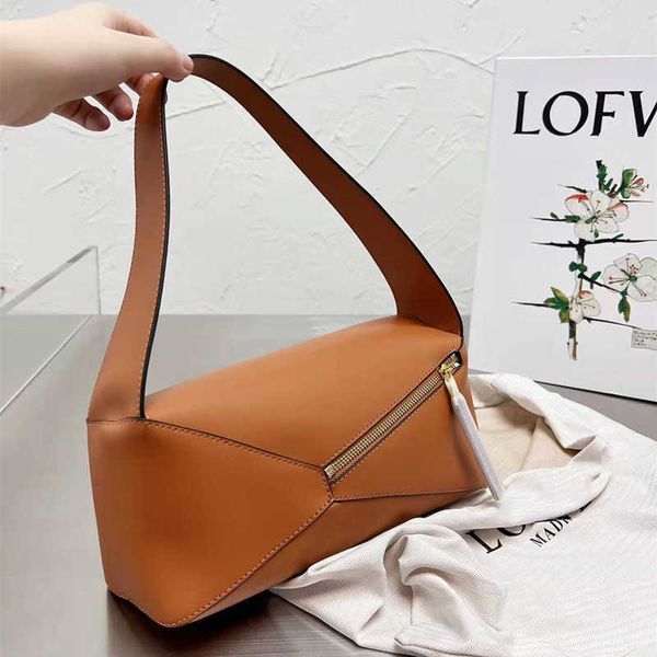 vzmo lightweight bags messenger tote loevves women fashion leather handbag saddle designer crossbody female purses party shopping vacation s
vzmo lightweight bags messenger tote loevves women fashion leather handbag saddle designer crossbody female purses party shopping vacation s
