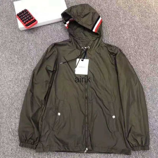 2023 fashion mens jacket autumn and winter outwear windbreaker hoodie zipper hooded jackets coat outside hip hop men s clothing, Black;brown
2023 fashion mens jacket autumn and winter outwear windbreaker hoodie zipper hooded jackets coat outside hip hop men s clothing, Black;brown