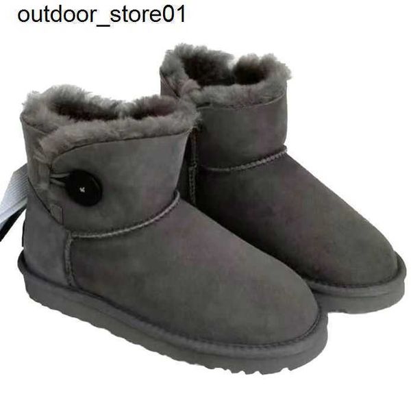 designer boots australia snow boot luxury women shoes sheepskin wool integrated wood buckle classic versatile warm keeping small boots, Black
designer boots australia snow boot luxury women shoes sheepskin wool integrated wood buckle classic versatile warm keeping small boots, Black