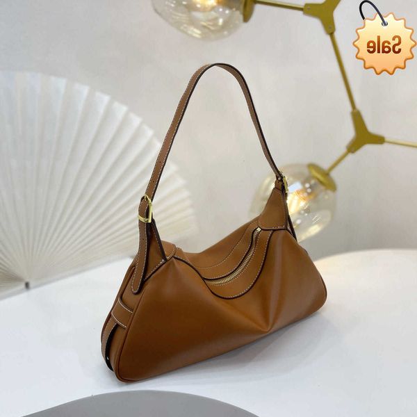 designer bags triumphal arch female 2022 new high-capacity commuting soft leather tote armpit bag single shoulder oblique factory direct sal
designer bags triumphal arch female 2022 new high-capacity commuting soft leather tote armpit bag single shoulder oblique factory direct sal