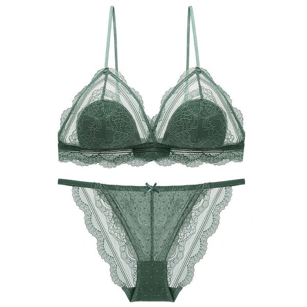 bras sets wireless lace thin girl bra set french triangle cup s for women lingerie transparent 221010, Red;black
bras sets wireless lace thin girl bra set french triangle cup s for women lingerie transparent 221010, Red;black