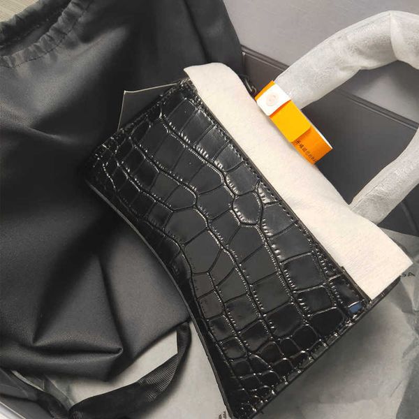 advanced texture crocodile hourglass bag 2022 leather b shaped single shoulder messenger handbag fashion women bnwe 48sk
advanced texture crocodile hourglass bag 2022 leather b shaped single shoulder messenger handbag fashion women bnwe 48sk