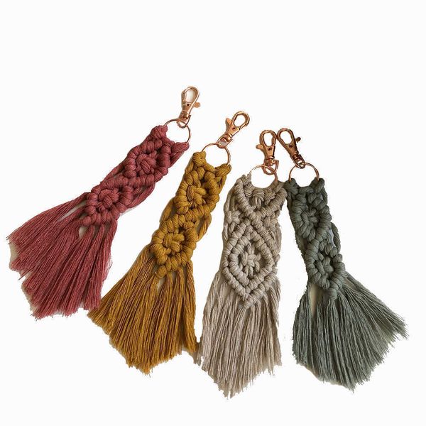 key rings zwpon wholesale handmade macrame wristlet clutch keychain small boho key rings bag accessory custom woven keychain l221010, Slivery;golden
key rings zwpon wholesale handmade macrame wristlet clutch keychain small boho key rings bag accessory custom woven keychain l221010, Slivery;golden