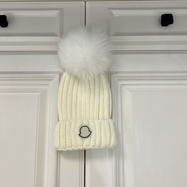 boys girls hat kids cap baby caps children hats autumn and winter fox hairball 95% white duck down 5 styles, Yellow
boys girls hat kids cap baby caps children hats autumn and winter fox hairball 95% white duck down 5 styles, Yellow