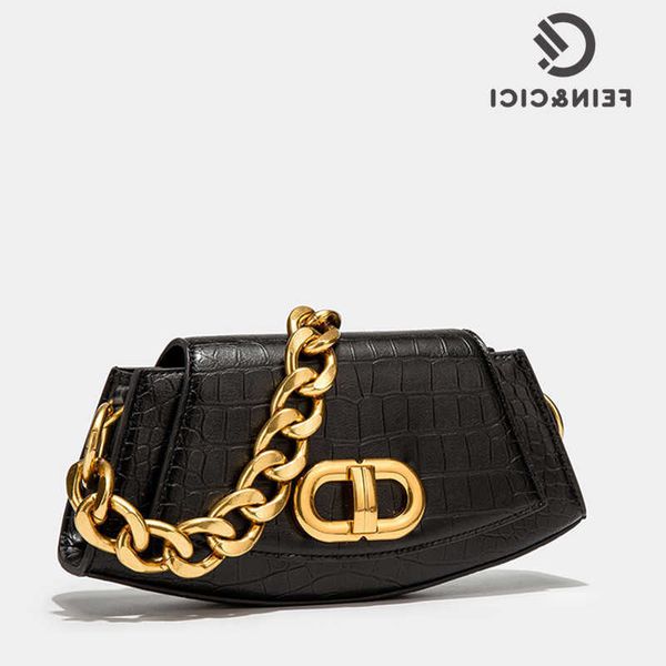 private advanced customization women luxury designer chain print alligator crocodile underarm shoulder design flap crossbody messenger bag b 
private advanced customization women luxury designer chain print alligator crocodile underarm shoulder design flap crossbody messenger bag b