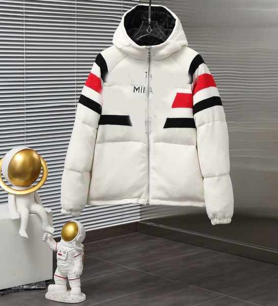 parkas coats mens womens designers down jackets veste homme winter puffer big fur hoody apparel fourrure letters printed outwears designer c, Black
parkas coats mens womens designers down jackets veste homme winter puffer big fur hoody apparel fourrure letters printed outwears designer c, Black