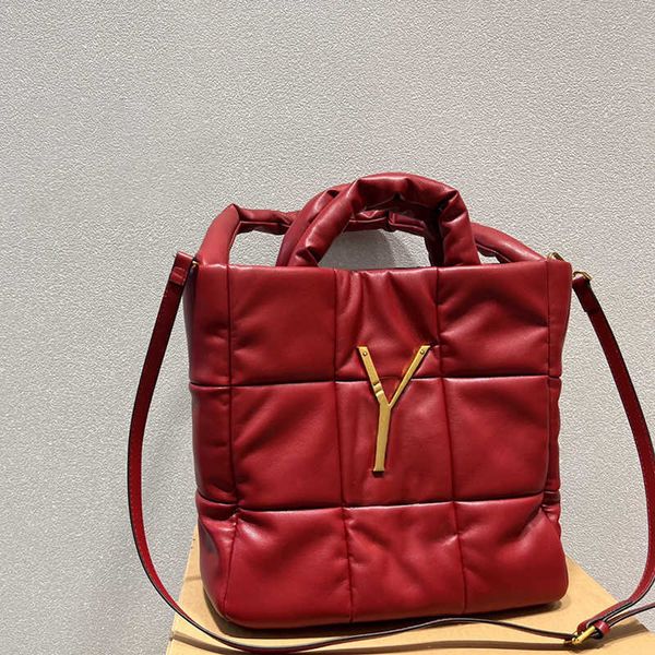evening bags totes bag designer totes bags women fashion large capacity luxury handbag plaid soft leather tote shopping shoulder purses 2209
evening bags totes bag designer totes bags women fashion large capacity luxury handbag plaid soft leather tote shopping shoulder purses 2209