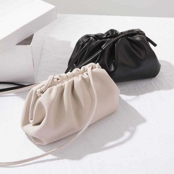 designer herme luxurious bottess bags venetas yj autumn and winter fashion versatile cloud women's new 2022 fold single shoulder messen
designer herme luxurious bottess bags venetas yj autumn and winter fashion versatile cloud women's new 2022 fold single shoulder messen