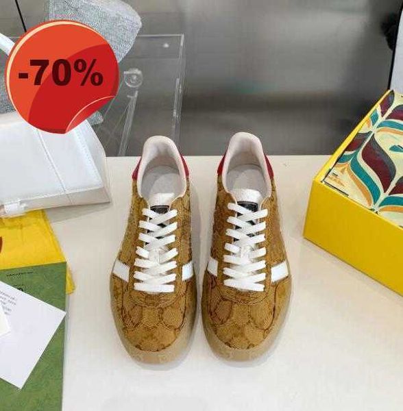 casual shoes women gazelle sneakers designer luxury embroidery design sneaker retro fluff upper rubber sole comfortable out partying
casual shoes women gazelle sneakers designer luxury embroidery design sneaker retro fluff upper rubber sole comfortable out partying