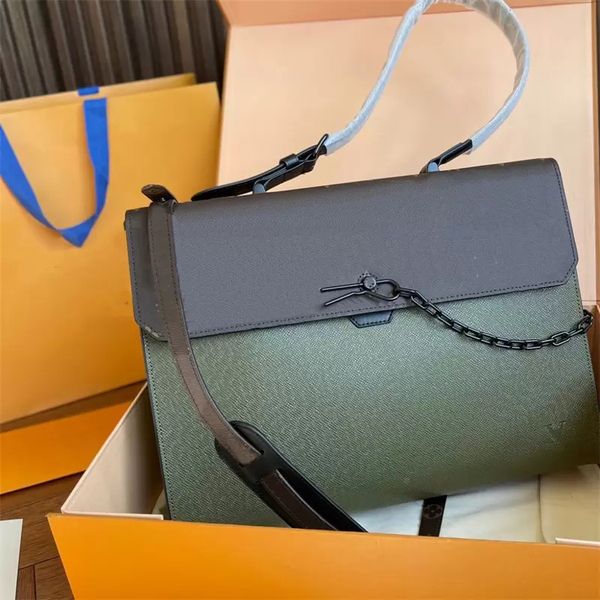 fashion designer grass color one shoulder briefcase men womens luxury computer bag leather handbag cosmetic bag p2203008
fashion designer grass color one shoulder briefcase men womens luxury computer bag leather handbag cosmetic bag p2203008