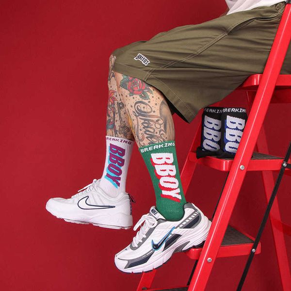 men's socks breaking bboy hiphop socks street dance sports skateboard harajuku westcoast style sock men and women cotton t221011, Black
men's socks breaking bboy hiphop socks street dance sports skateboard harajuku westcoast style sock men and women cotton t221011, Black