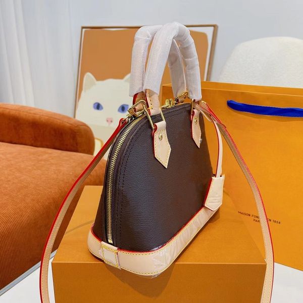 alma bb bag new trend crossbody bags luxurys designers lock tag 25cm fashion women shoulder bags chain messenger bag leather handbags shell
alma bb bag new trend crossbody bags luxurys designers lock tag 25cm fashion women shoulder bags chain messenger bag leather handbags shell
