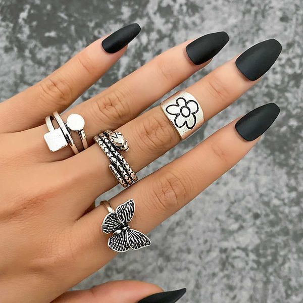 cluster rings kisswife 4pcs/set vintage silver color rings for women girls alloy butterfly snake finger rings gothic charm jewelry party gif, Golden;silver
cluster rings kisswife 4pcs/set vintage silver color rings for women girls alloy butterfly snake finger rings gothic charm jewelry party gif, Golden;silver