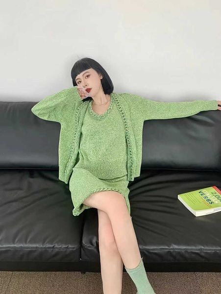 womens sweater bottegs v designer early autumn 2022 new knitted cardigan coat chain green long sleeve, White;black
womens sweater bottegs v designer early autumn 2022 new knitted cardigan coat chain green long sleeve, White;black