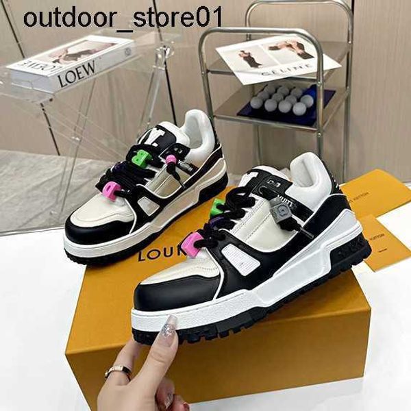 designer sneakers fashion brand luxury casual shoes men women board shoes couple fashionable new bread shoe
designer sneakers fashion brand luxury casual shoes men women board shoes couple fashionable new bread shoe